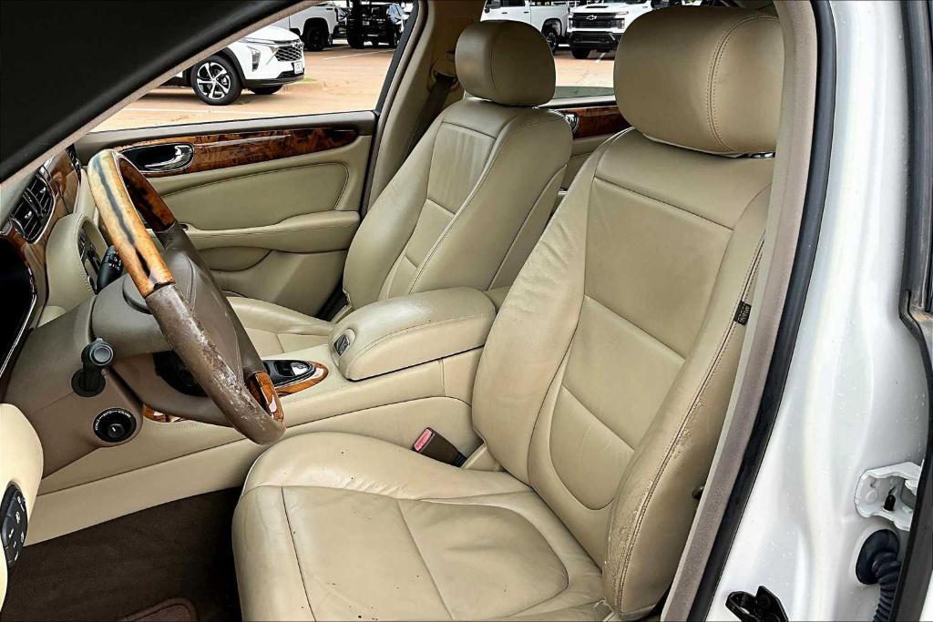 used 2005 Jaguar XJ8 car, priced at $2,774
