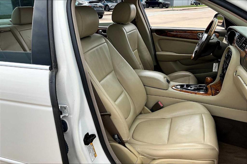 used 2005 Jaguar XJ8 car, priced at $2,774
