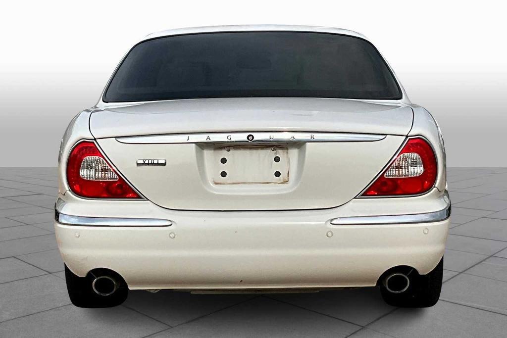 used 2005 Jaguar XJ8 car, priced at $2,774