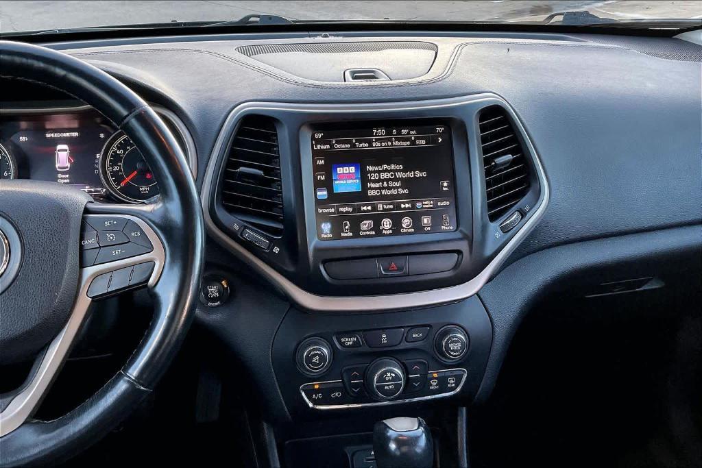 used 2015 Jeep Cherokee car, priced at $8,870