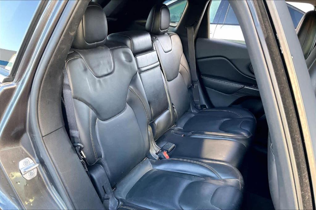 used 2015 Jeep Cherokee car, priced at $8,870