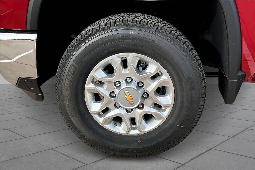 new 2026 Chevrolet Silverado 2500 car, priced at $70,440