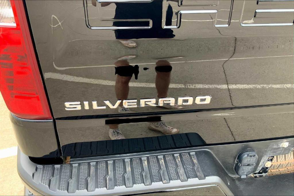 used 2024 Chevrolet Silverado 1500 car, priced at $31,105