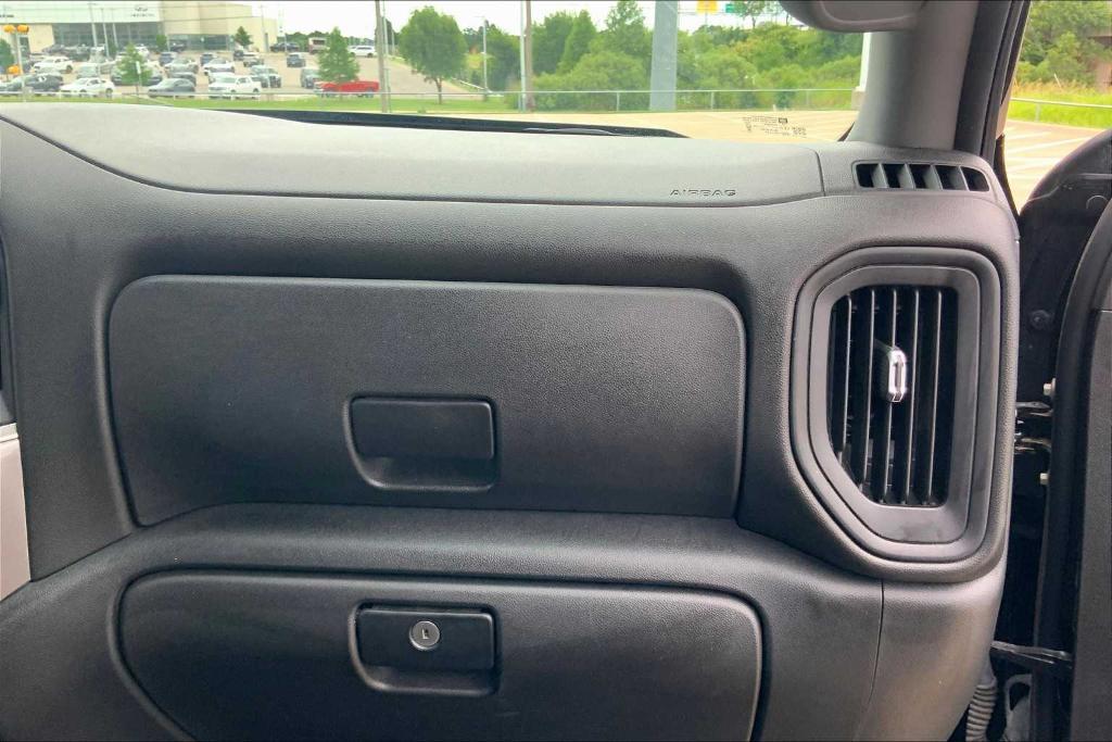 used 2024 Chevrolet Silverado 1500 car, priced at $31,105