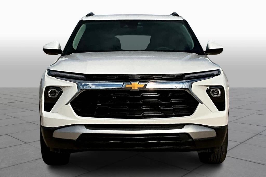 new 2025 Chevrolet TrailBlazer car, priced at $26,515