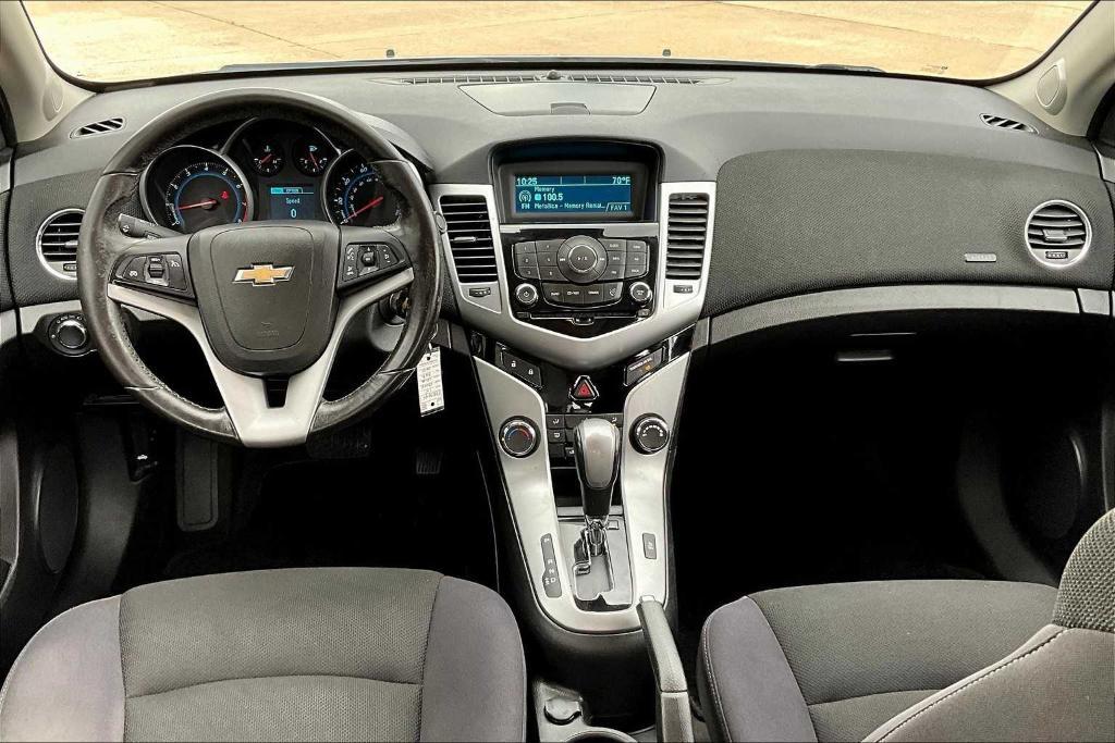 used 2014 Chevrolet Cruze car, priced at $9,350