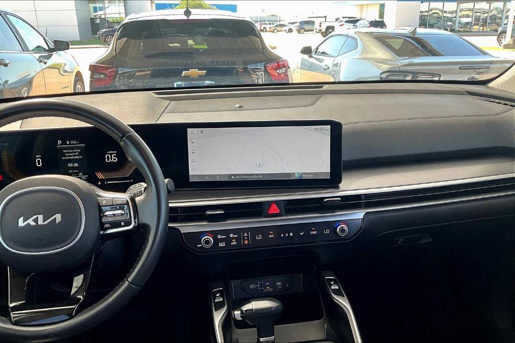 used 2024 Kia Sorento car, priced at $27,890