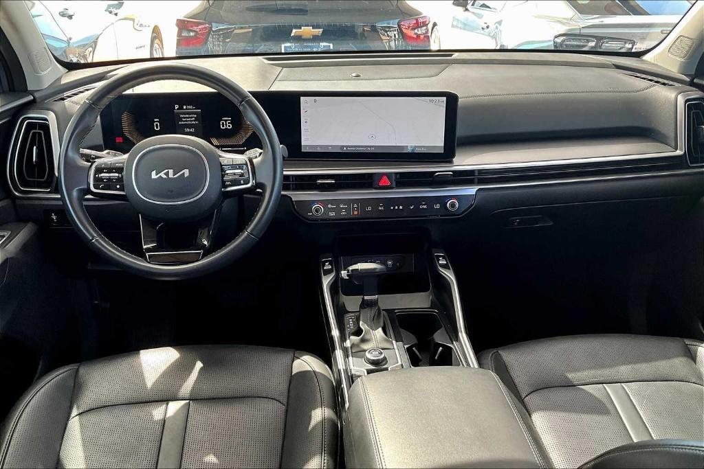 used 2024 Kia Sorento car, priced at $27,890