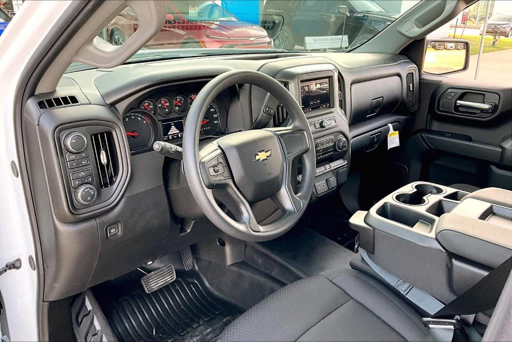 new 2025 Chevrolet Silverado 1500 car, priced at $41,245