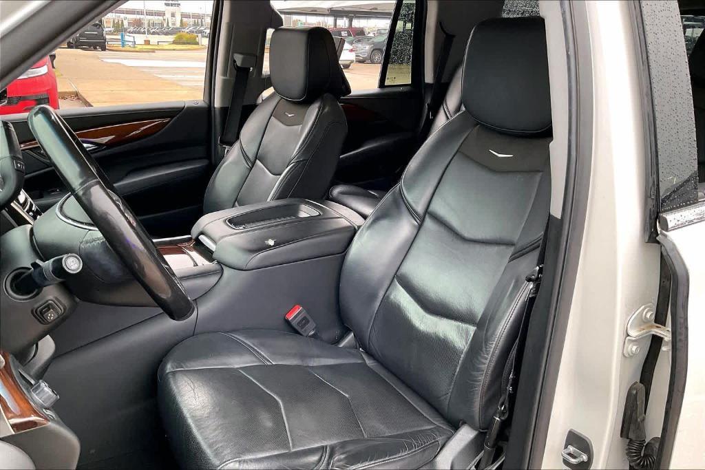used 2019 Cadillac Escalade car, priced at $30,328
