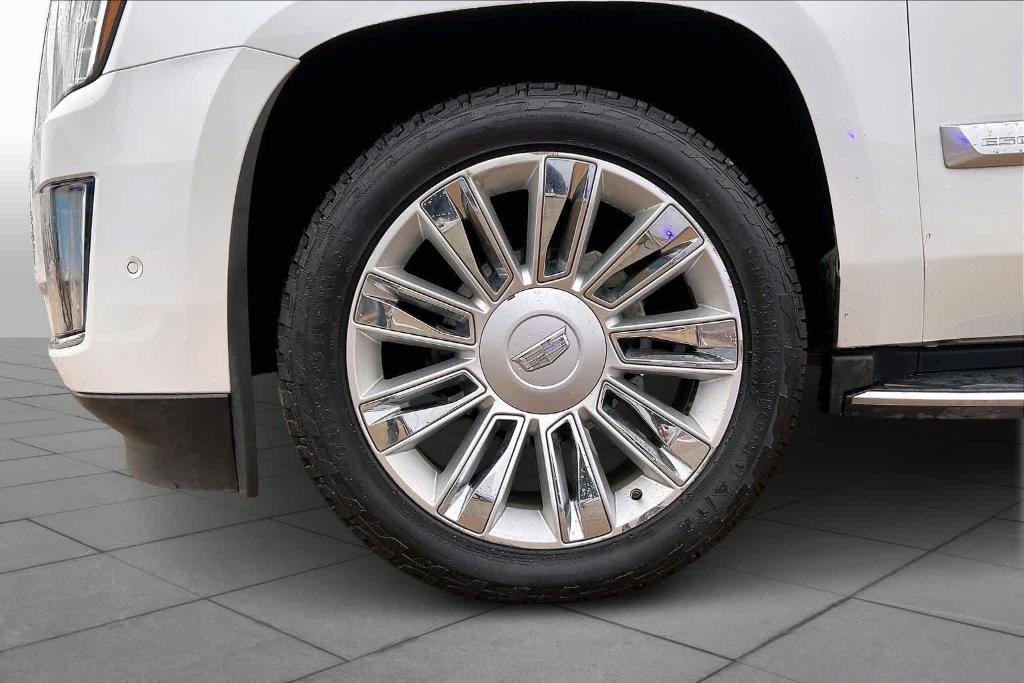 used 2019 Cadillac Escalade car, priced at $30,328