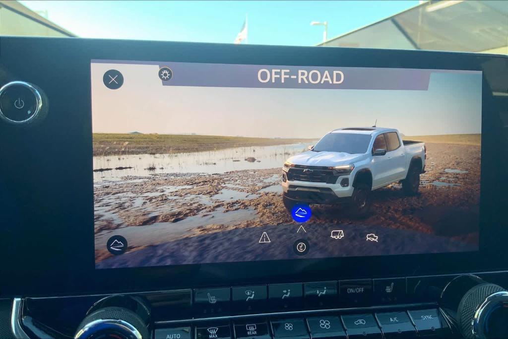 new 2024 Chevrolet Colorado car, priced at $45,201