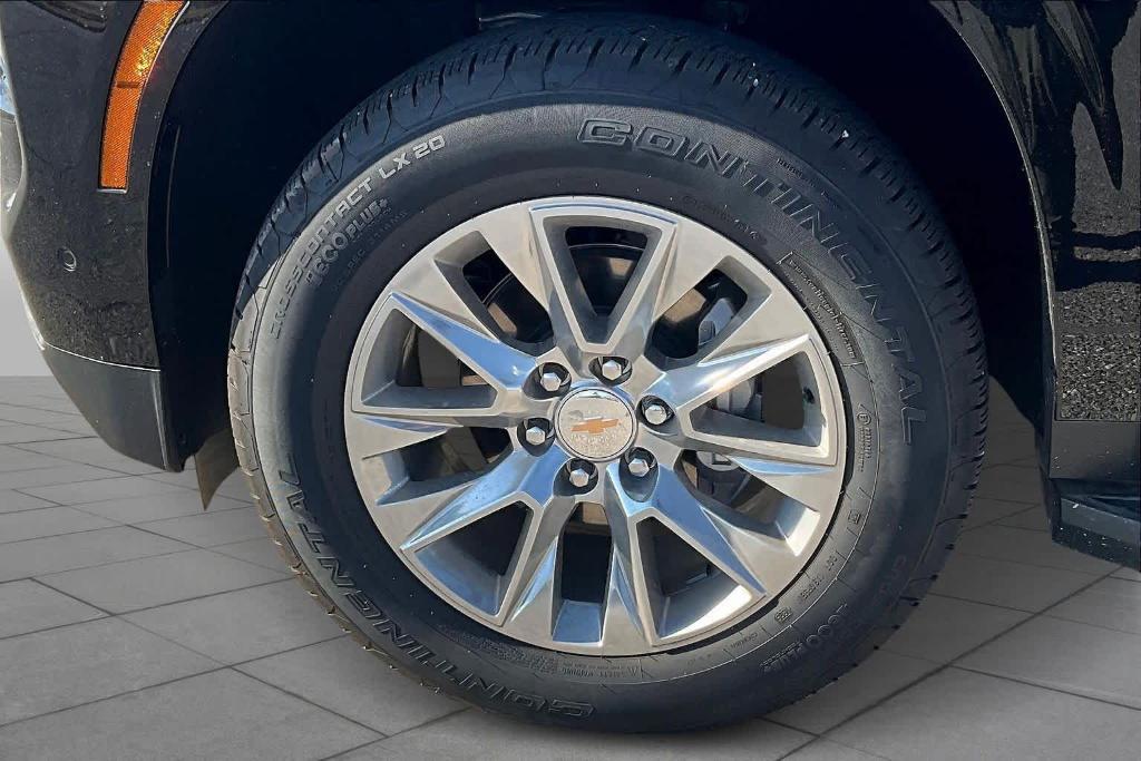 new 2025 Chevrolet Tahoe car, priced at $78,600