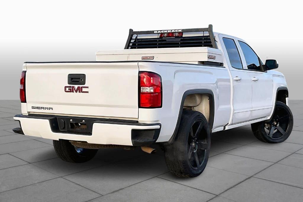 used 2018 GMC Sierra 1500 car, priced at $24,382