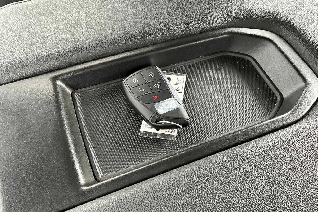 used 2022 Chevrolet Silverado 1500 car, priced at $38,997
