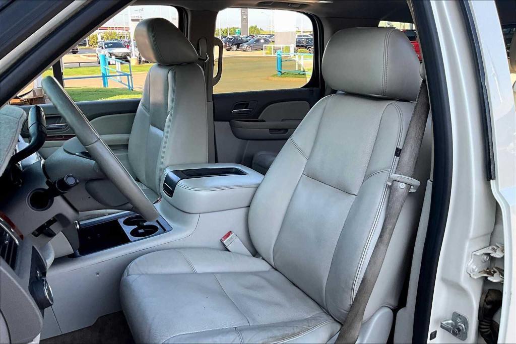 used 2010 GMC Yukon car, priced at $8,497