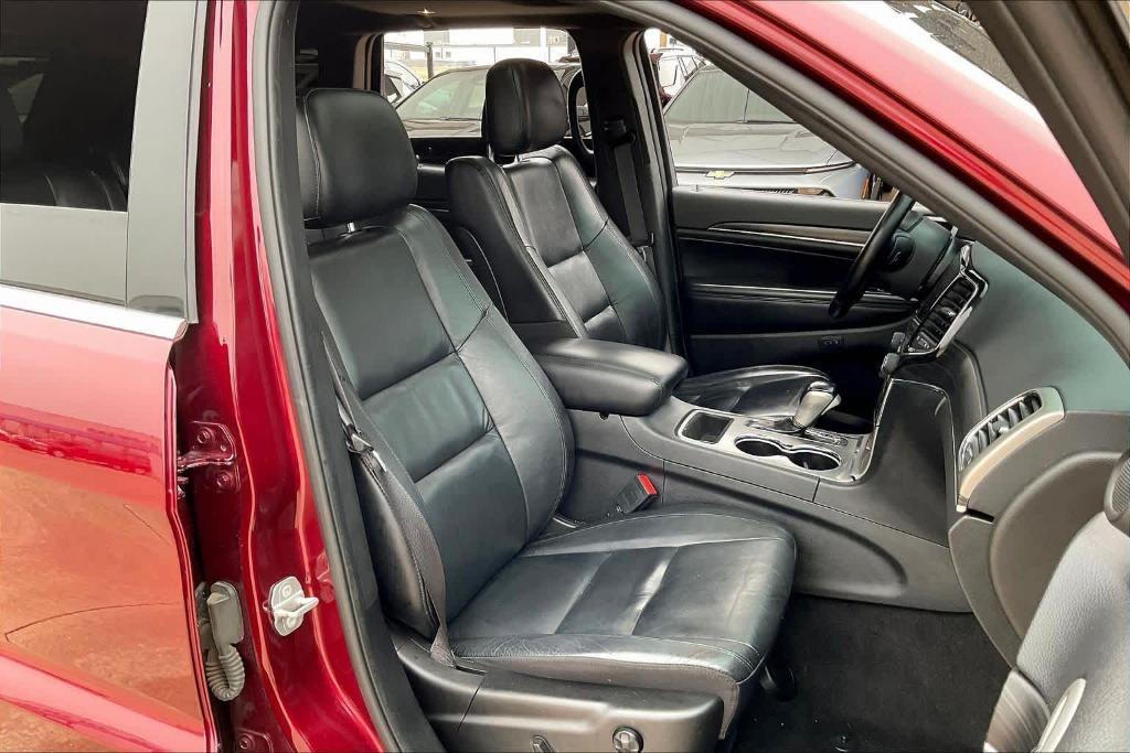 used 2022 Jeep Grand Cherokee WK car, priced at $21,999