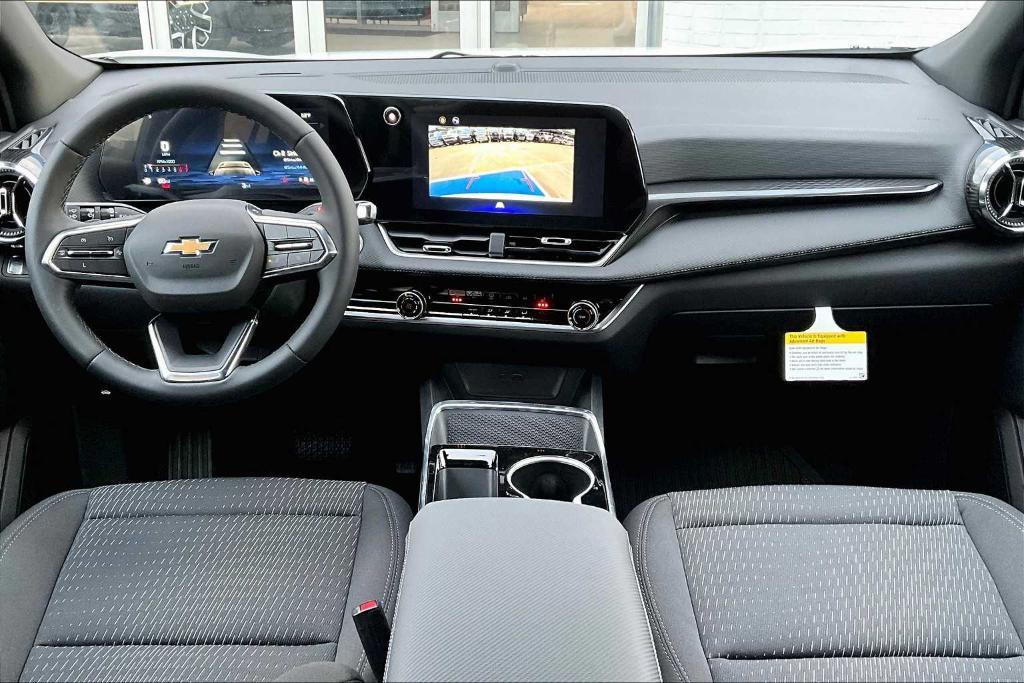 new 2025 Chevrolet Equinox car, priced at $29,495