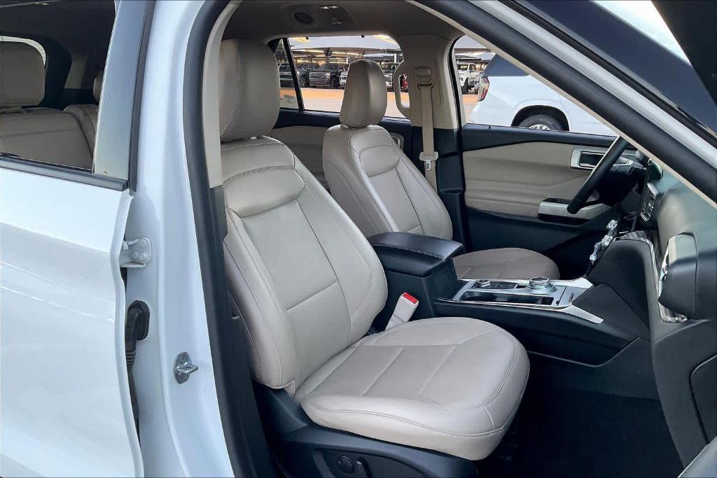 used 2023 Ford Explorer car, priced at $30,838