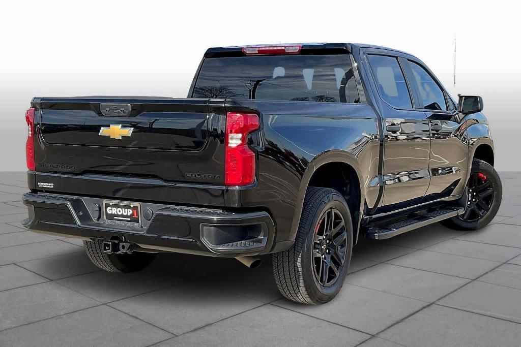used 2024 Chevrolet Silverado 1500 car, priced at $32,301