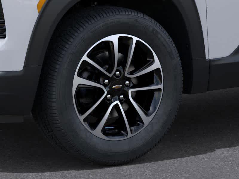 new 2025 Chevrolet TrailBlazer car, priced at $29,180