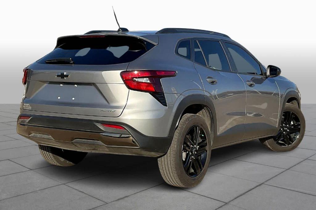 used 2025 Chevrolet Trax car, priced at $26,429