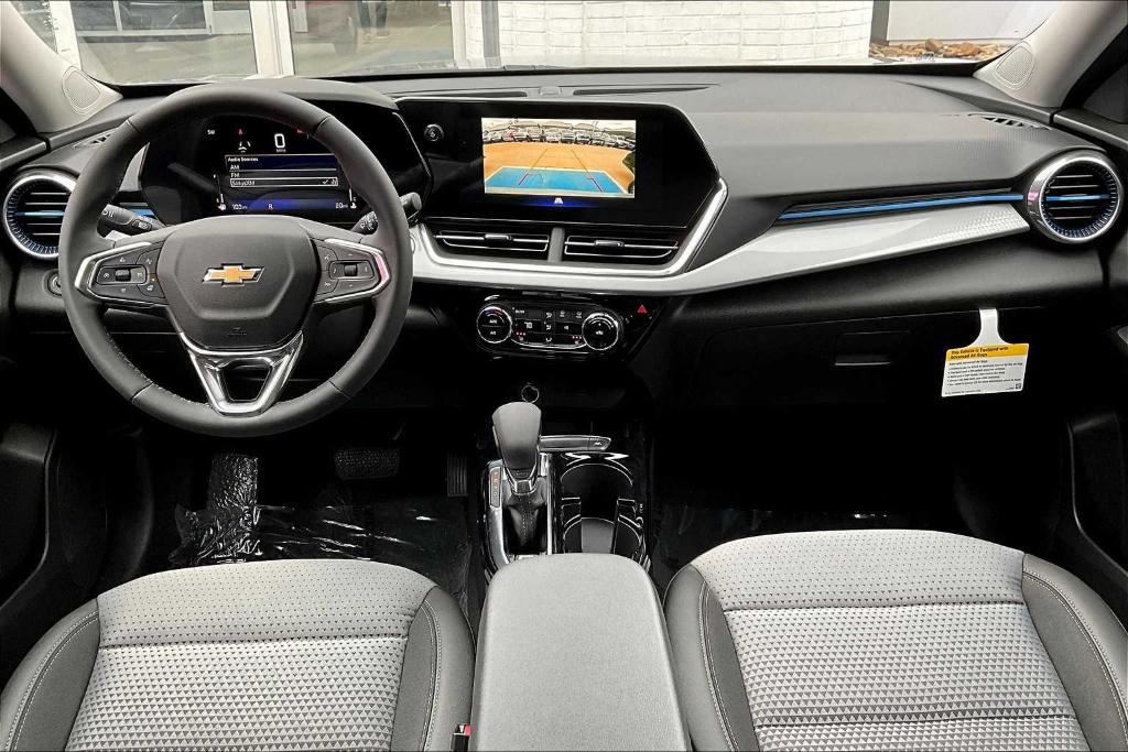 new 2025 Chevrolet Trax car, priced at $25,255