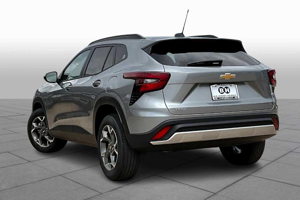 new 2025 Chevrolet Trax car, priced at $25,255