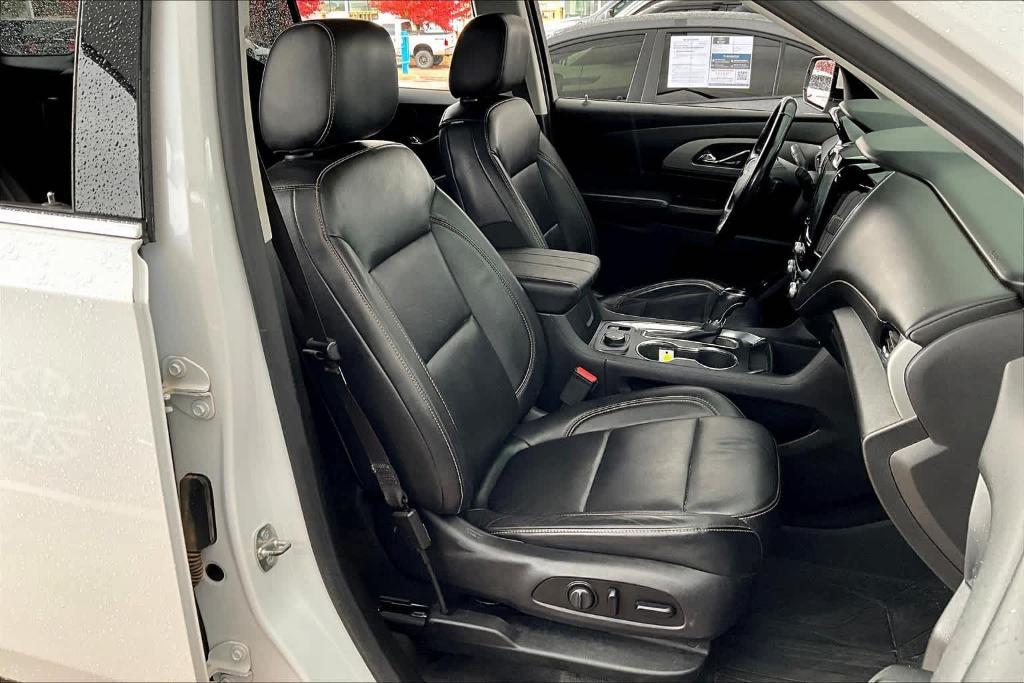 used 2019 Chevrolet Traverse car, priced at $18,916