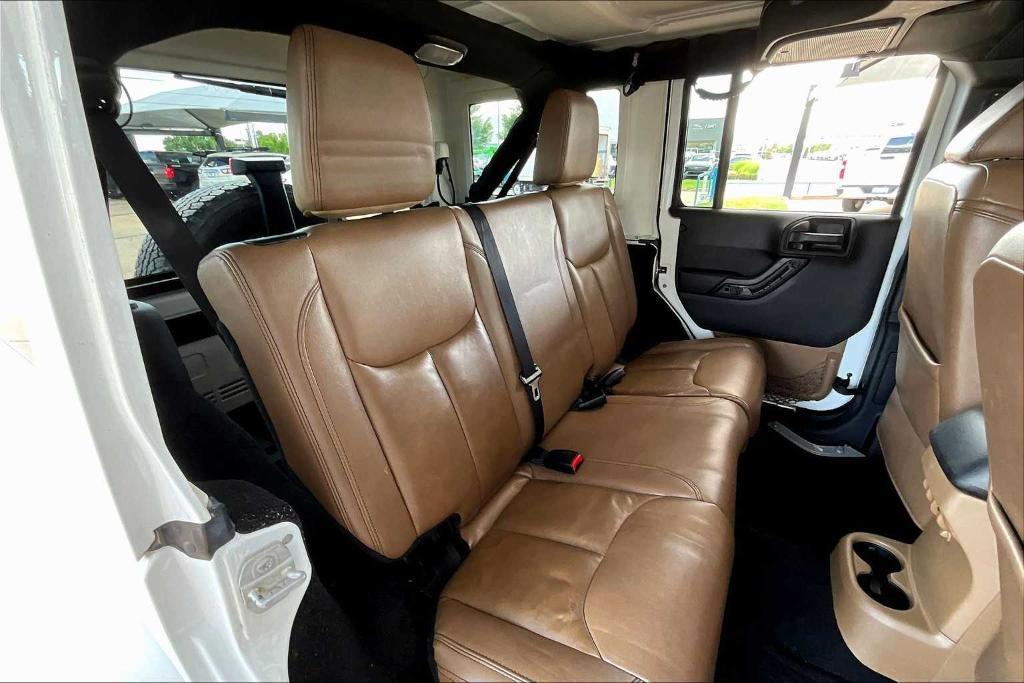 used 2015 Jeep Wrangler Unlimited car, priced at $17,745