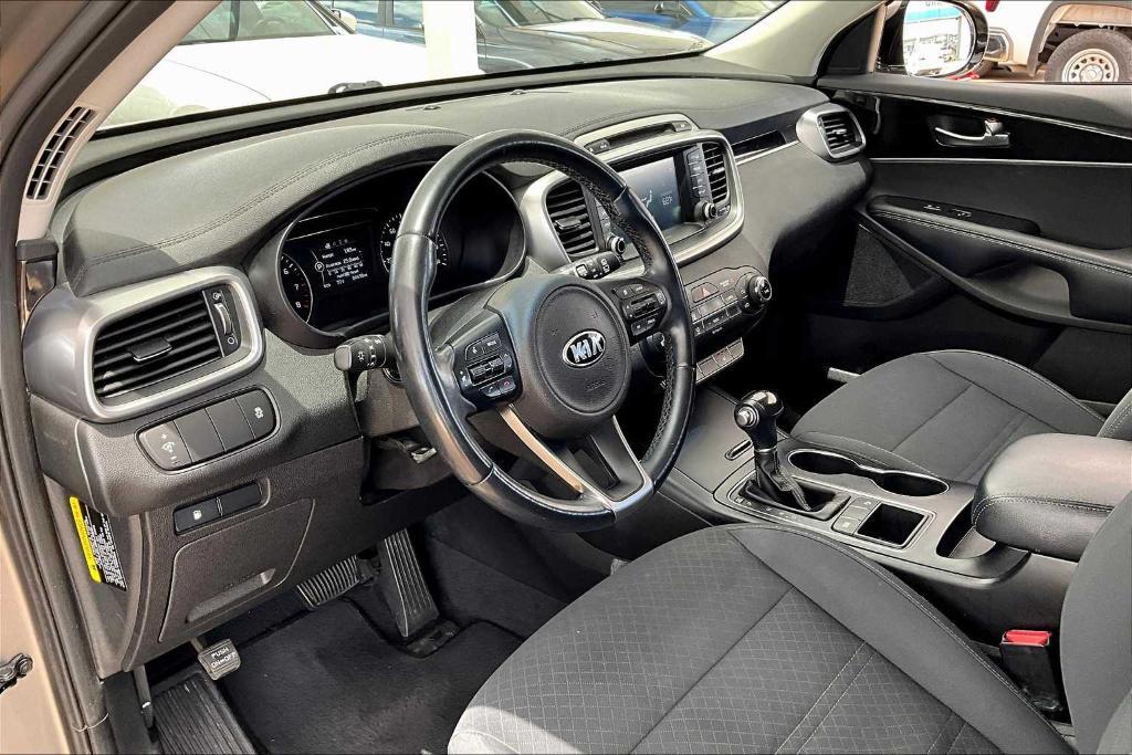used 2018 Kia Sorento car, priced at $13,650