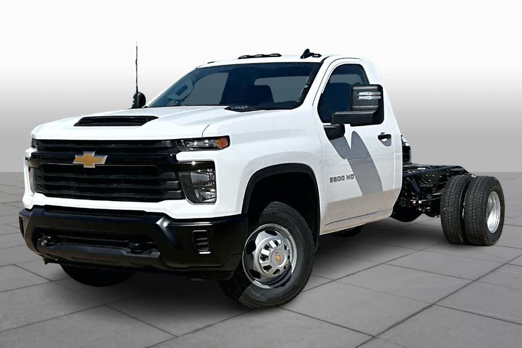 new 2025 Chevrolet Silverado 3500 car, priced at $46,895