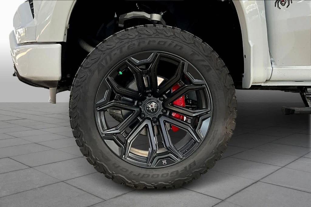 new 2025 Chevrolet Silverado 1500 car, priced at $76,055