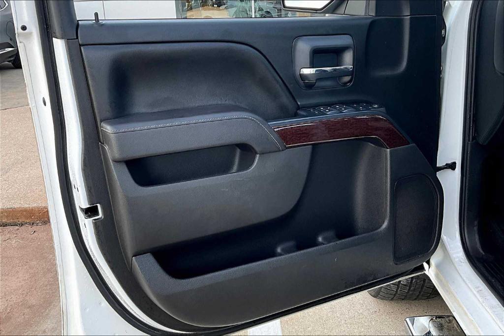 used 2017 GMC Sierra 1500 car, priced at $23,863