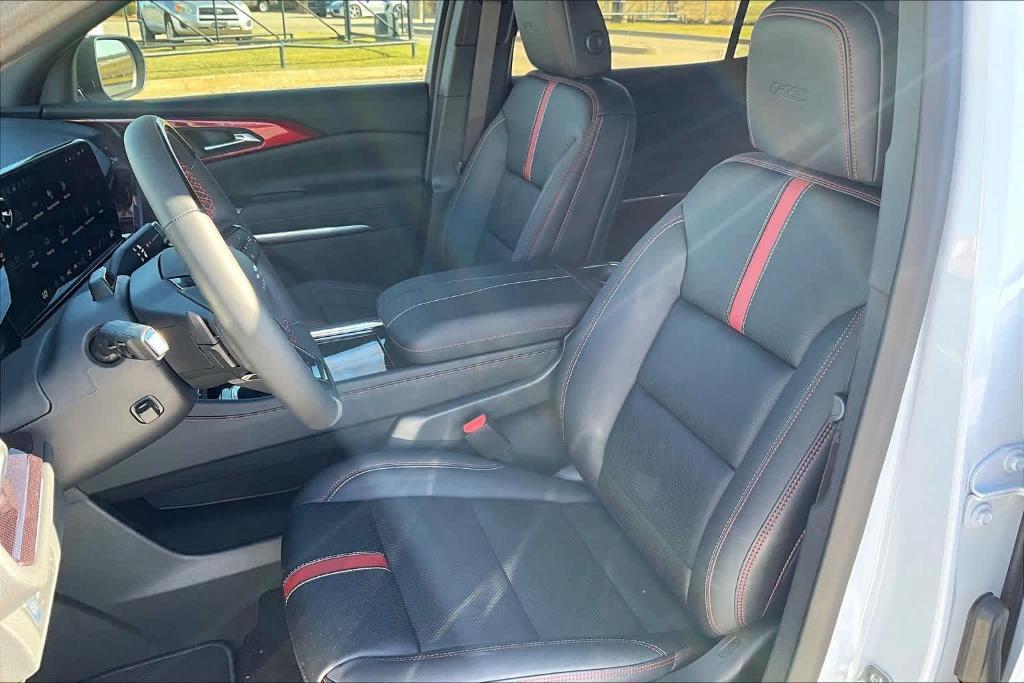 new 2026 Chevrolet Traverse car, priced at $56,740