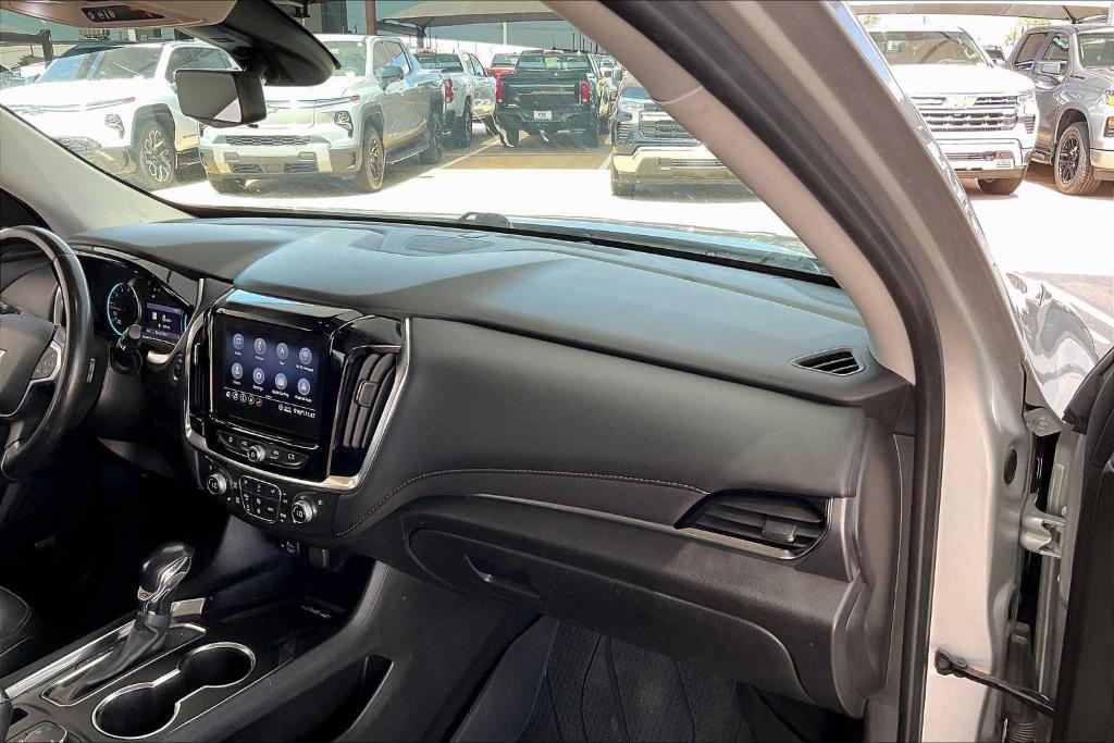 used 2021 Chevrolet Traverse car, priced at $20,970