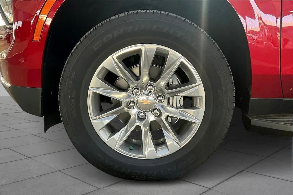 new 2025 Chevrolet Tahoe car, priced at $74,380