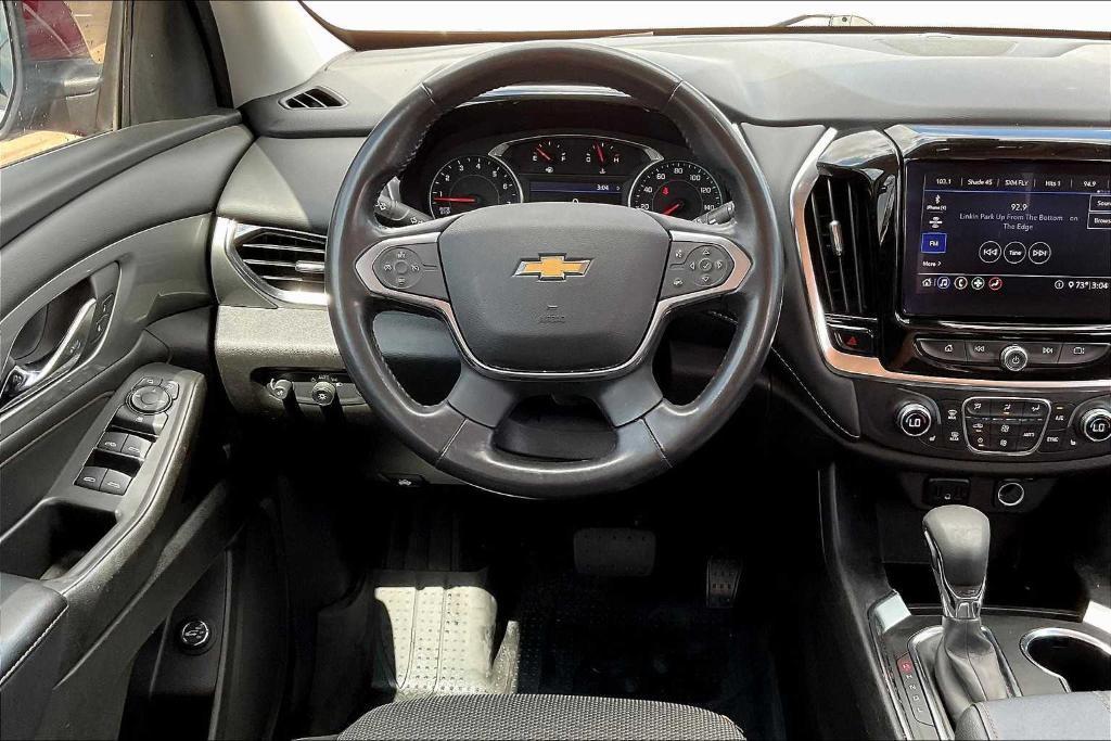 used 2021 Chevrolet Traverse car, priced at $23,202