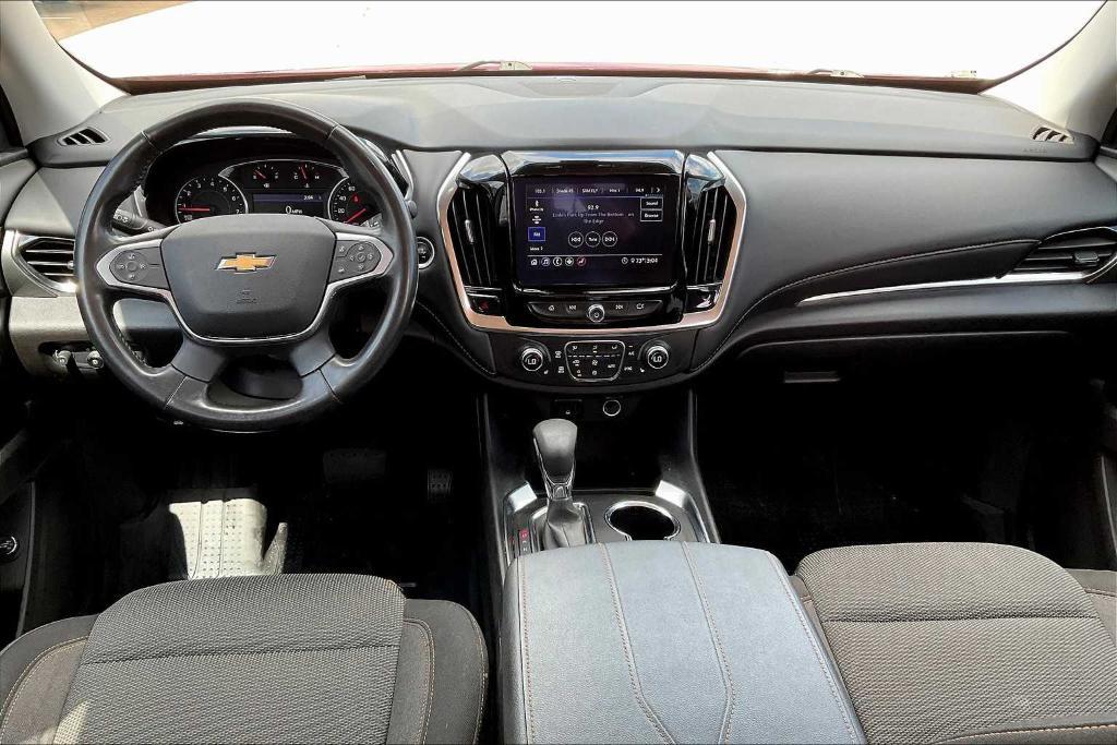 used 2021 Chevrolet Traverse car, priced at $23,202