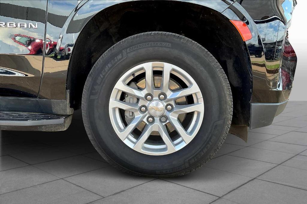 used 2023 Chevrolet Suburban car, priced at $41,870