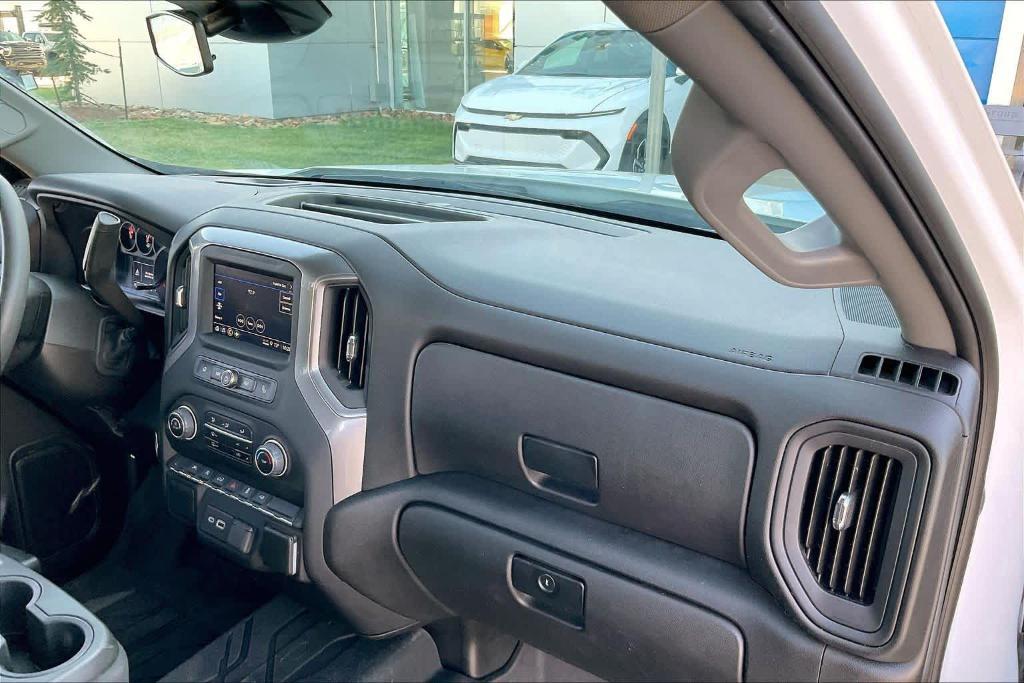 used 2024 Chevrolet Silverado 1500 car, priced at $30,895