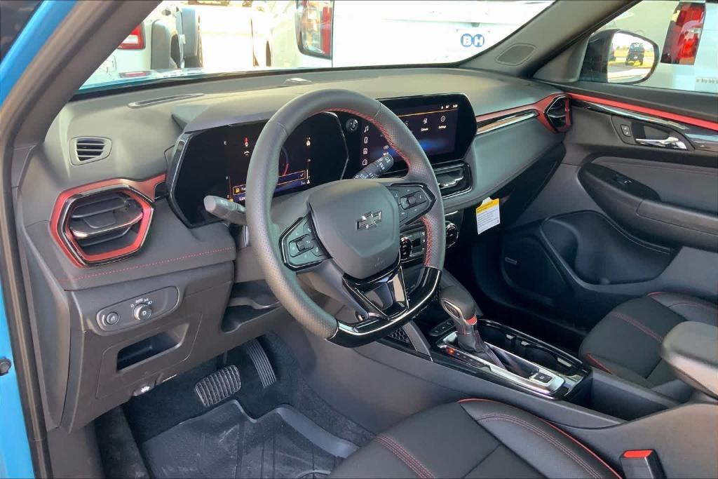 new 2025 Chevrolet TrailBlazer car, priced at $32,545