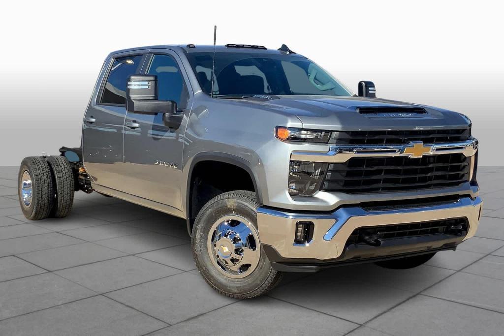 new 2025 Chevrolet Silverado 3500 car, priced at $58,795