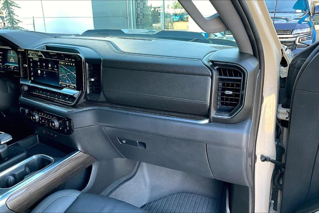 used 2022 Chevrolet Silverado 1500 car, priced at $49,974