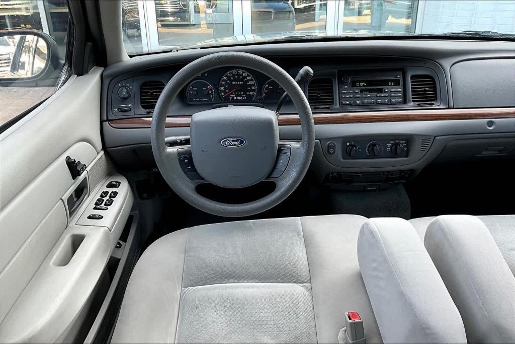 used 2005 Ford Crown Victoria car, priced at $5,990