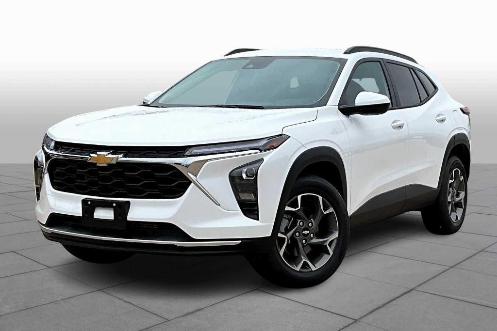 new 2025 Chevrolet Trax car, priced at $24,985