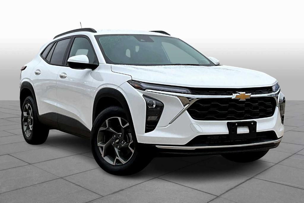 new 2025 Chevrolet Trax car, priced at $24,985