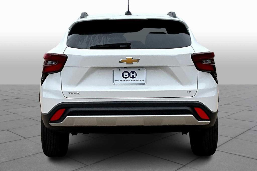 new 2025 Chevrolet Trax car, priced at $24,985