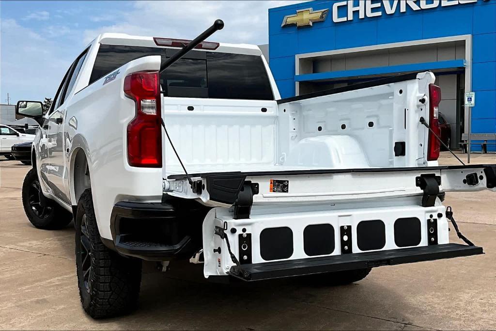 new 2024 Chevrolet Silverado 1500 car, priced at $59,945