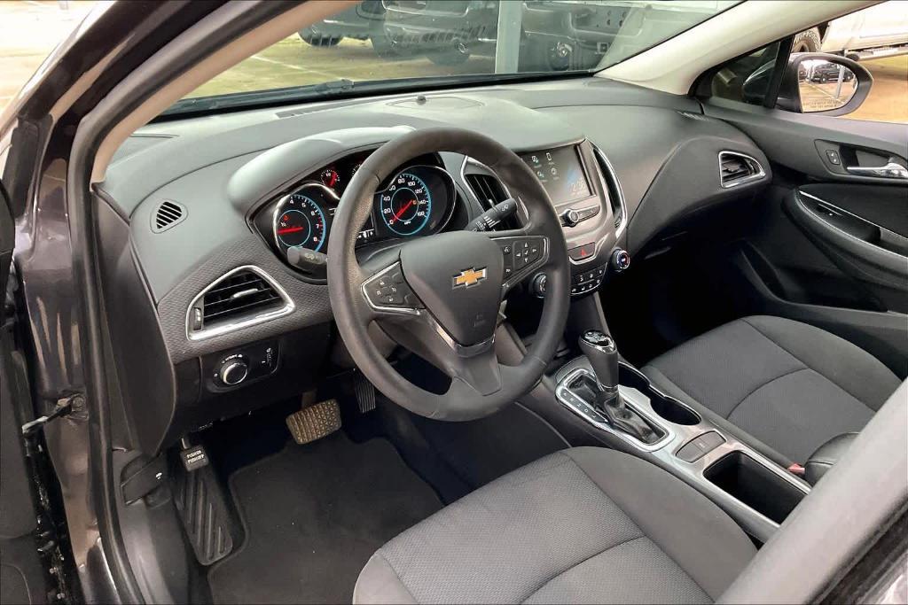 used 2016 Chevrolet Cruze car, priced at $5,900